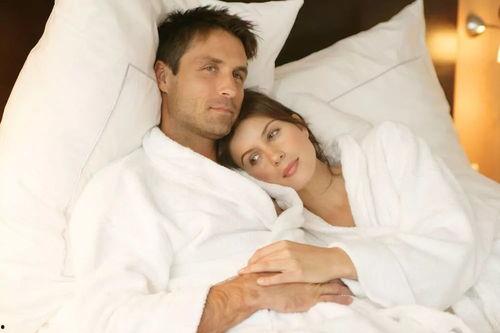 国产夫妻性爱自拍,国产夫妻性爱自拍揭秘